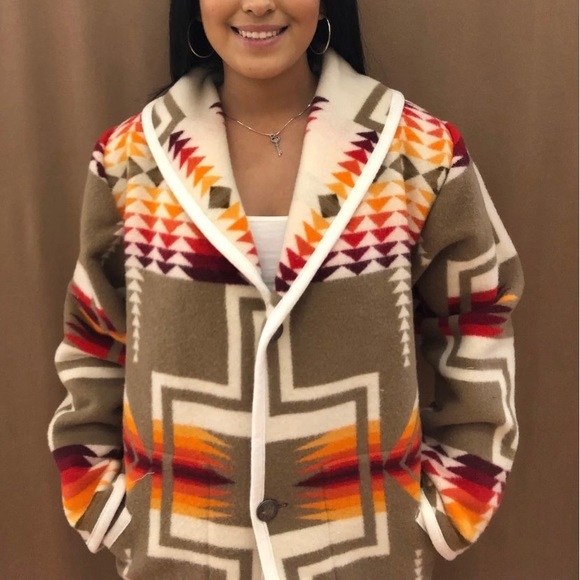 Pendleton Blanket Reversible Wool Coat - Native American Design - Picture 2 of 6
